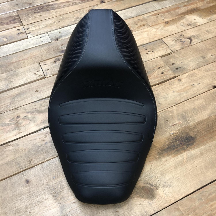 Indian Scout Bobber / Rogue Syndicate solo seat - black